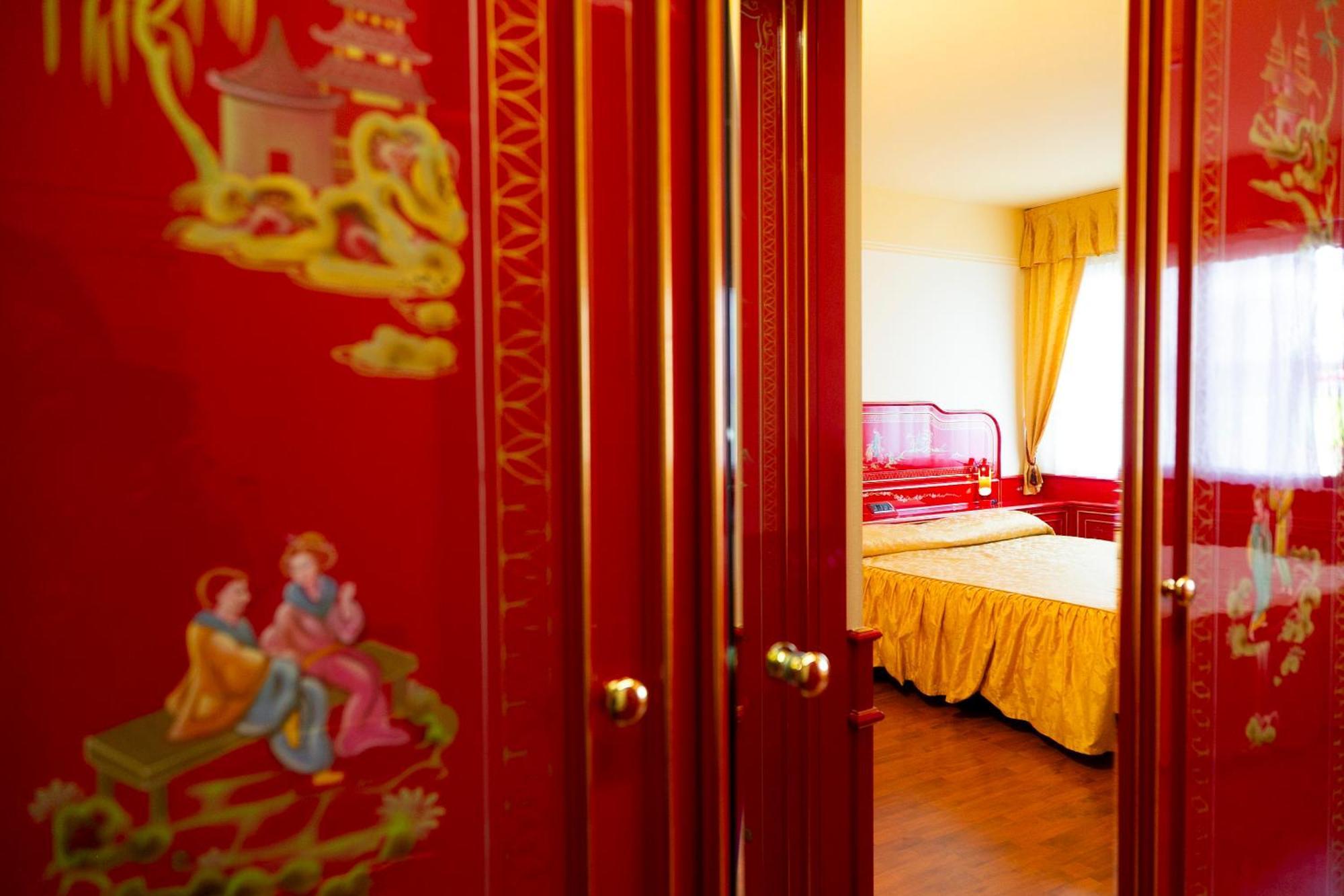 Melas Hotel メラーテ エクステリア 写真