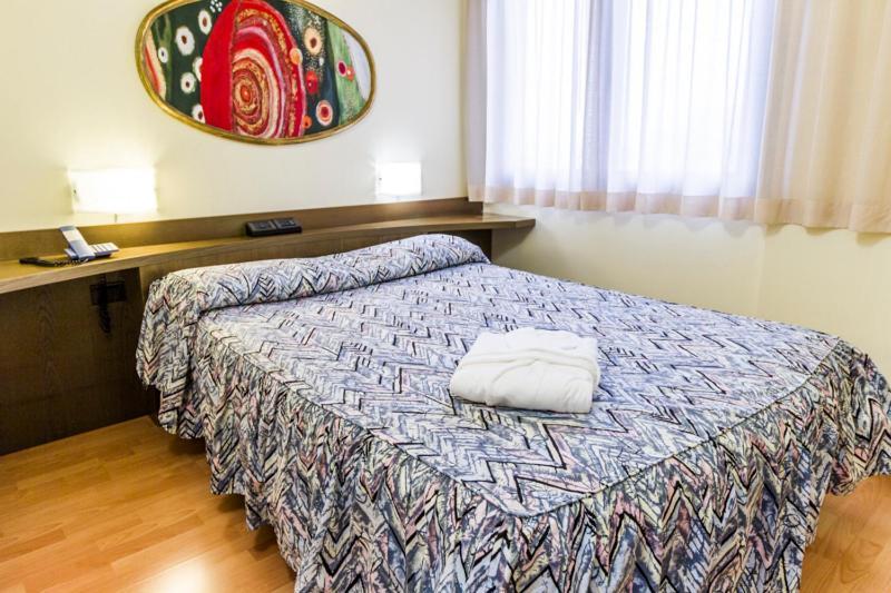 Melas Hotel メラーテ エクステリア 写真